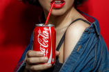 coca cola(为什么Coca Cola在世界范围内备受欢迎？)